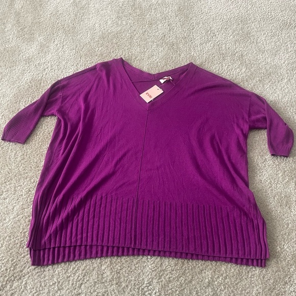 Evri V-Neck Dolman Tunic - Picture 3 of 6